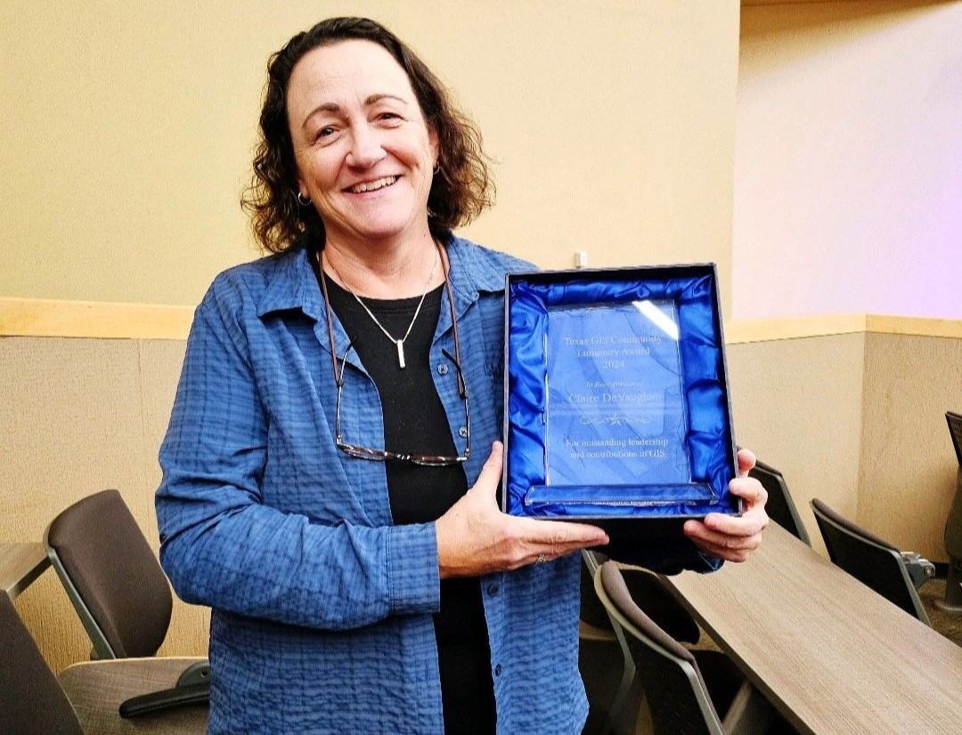 image of claire devaughn